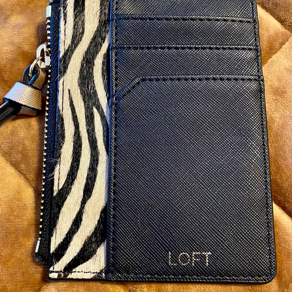 Loft Card Holder